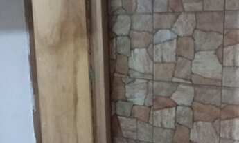 Imagem 2: Vendo ou troco por outra casa , estrada do moinho 200 mil