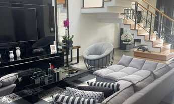 Imagem 2: Sobrado para Venda em São Bernardo do Campo, Parque dos Pássaros, 4 dormitórios, 1 suíte