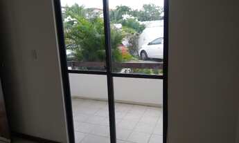 Imagem 2: Apartamento para venda com 72 metros quadrados com 2 quartos em Itapuã - Salvador - Bahia