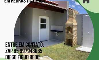 Imagem: Casas para repasse em pedras