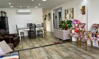 Imagem 5: APARTAMENTO COM 3 QUARTOS (2 SUÍTES) PRÓXIMO À PRAIA