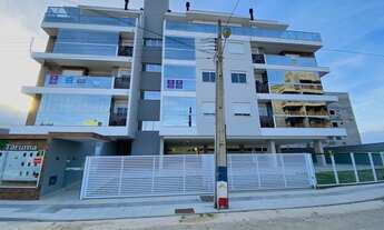 Imagem 3: Finamente mobiliada! Cobertura pé na areia para venda com 3 dormitórios em Praia com bande