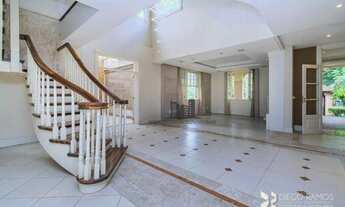 Imagem 4: Excelente casa semi mobiliada de 2 andares com 4 dormitórios, 6 banheiros, 6 vagas garagem