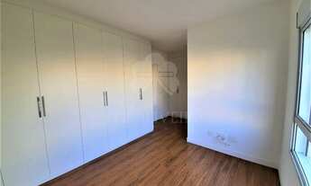 Imagem 5: Apartamento à venda, 138m² com 4 dorms sendo 3 suítes, varanda gourmet com churrasqueira