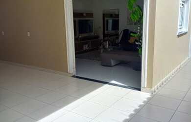 Imagem 2: Linda casa com 3 suítes, próximo ao Leves Castanheiras