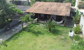 Imagem 3: Casa super bem localizada a poucos passos do mar !!!!