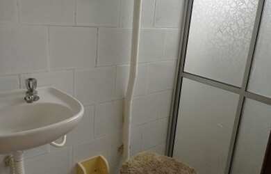 Imagem 2: Casa de condomínio para aluguel com 150 metros quadrados com 4 quartos