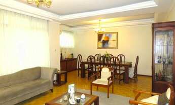 Imagem 2: Casa com 198m2, 6 dormitórios, suíte, 3 vagas, Trindade - Florianópolis - SC