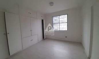 Imagem 8: OPORTUNIDADE EM LOCAL PRIVILEGIADO ENTRE PARQUE LAJE E LAGOA! 4 QTOS COM DUAS VAGAS! VISTA