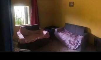 Imagem 3: VENDE- SE ESTÁ CASA NA PRATINHA 1 PERTO DO FINAL DA LINHA DO PRATINHA CASTANHEIRA