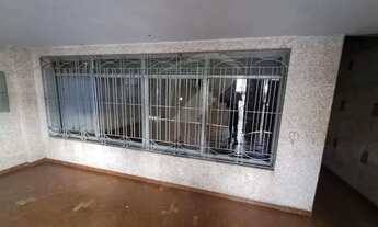 Imagem 4: Casa com 3 quartos e 2 vagas de garagem cobertad