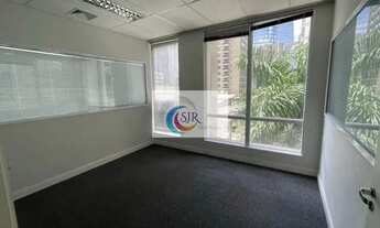 Imagem 4: Sala/Conjunto para aluguel possui 226 metros quadrados em Vila Olímpia - São Paulo - SP