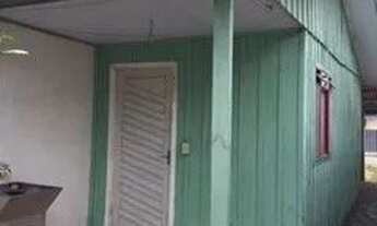 Imagem: Vende-se casa de madeira para retirar do