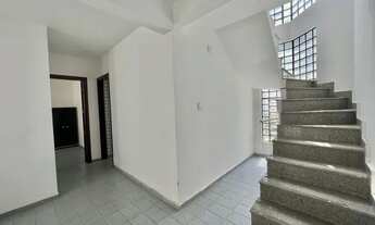 Imagem 7: Casa comercial com 3 pavimentos, 3 quartos sendo 2 suítes