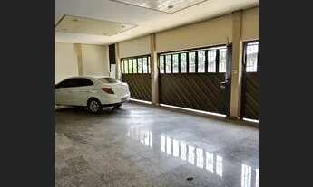 Imagem 2: Casa para aluguel e venda tem 396 metros quadrados com 3 quartos em Centro - Manaus - AM