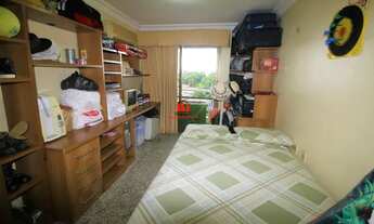 Imagem 6: Mansão Adrianópolis, 4 suítes, 230m², 4 vagas subsolo, Gerador 100%, Alto Padrão