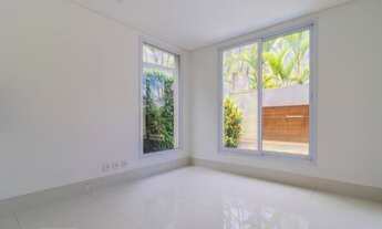 Imagem 7: Casa de condomínio para aluguel e venda tem 497 metros quadrados com 4 quartos