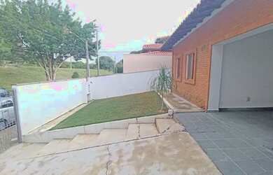 Imagem 2: Casa com 3 dormitórios à venda, 164 m² por R$ 900.000 - Centro - Vinhedo/SP