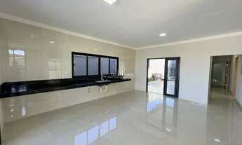 Imagem 5: Casa Térrea com 3 suítes no condomínio Jardins Nápoles, Senador Canedo-GO