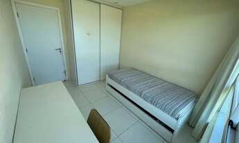 Imagem 3: Edf. Marinas da Barra, 70m2, 3 quartos sendo 1 suíte, 2 vagas, bem localizado, frente para