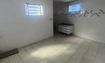 Imagem 7: Casa para alugar no Benfica com 2 quartos e 1 suíte