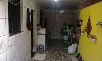 Imagem 5: Casa grande com quintal e terraço (Nova Iguaçu / Carmari