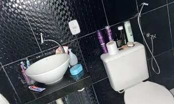 Imagem 6: Duas casas a venda com preço de uma