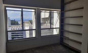 Imagem 1: Grupo com 27 metros quadrados em Centro - Rio de Janeiro - RJ