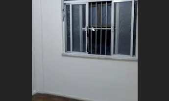 Imagem 5: Realengo Av Sta Cruz, Ap Vazio lado Castelo Branco, 2 Qtos e Vaga