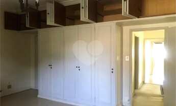 Imagem 4: Espaçosa casa em Indianópolis