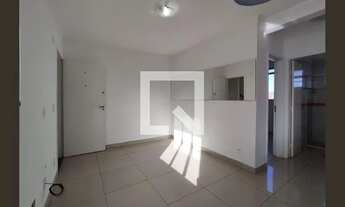 Imagem 2: Apartamento à Venda - Cabral, 2 Quartos, 45 m2