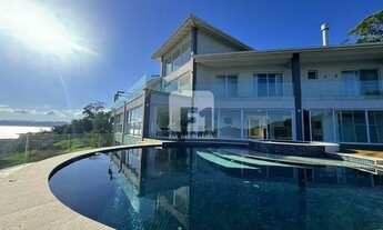 Imagem 6: Casa de 7 dormitorios e 4 suites no bairro Cacupé