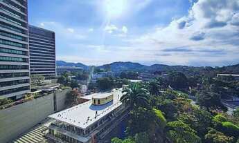 Imagem 2: Duplex para venda com 194 metros quadrados com 3 quartos em Maracanã - Rio de Janeiro - RJ