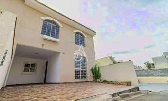 Imagem 6: Sobrado para venda tem 85 metros quadrados com 3 quartos em Alto Boqueirão - Curitiba - PR