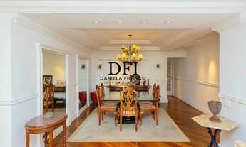 Imagem 7: Apartamento de 155.04m² no bairro Moema, com 4 quartos (3 suítes), 5 banheiros e 2 vagas d