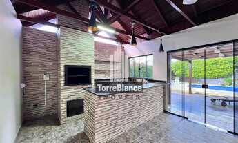 Imagem 9: Casa com piscina à venda, 4 quartos, 3 banheiros, Área gourmet com churrasqueira, Colônia