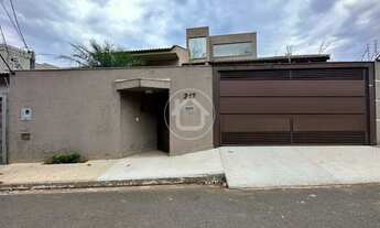 Imagem 2: CASA COM MEZANINO - ALTO PADRÃO NO MONTE CASTELO