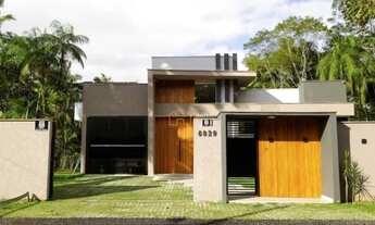 Imagem 2: Seu Paraíso Particular a 5 minutos do Centro de Garuva