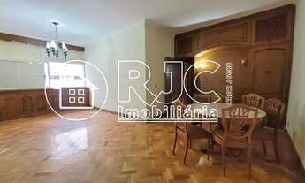 Imagem 7: Rua Conde de Bonfim, coladinho ao metrô Uruguai, Prédio com infraestrutura de lazer