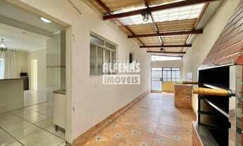 Imagem: CASA Á VENDA, 03 QUARTOS, 08 VAGAS, BANDEIRANTES