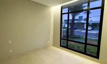 Imagem 7: Sobrado com 5 suítes e mais escritório e home no Florais da Mata