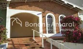 Imagem 2: Casa com 4 Quartos e 4 Vagas no Taquaral - Próxima ao Dalben