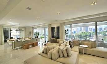 Imagem 7: Apartamento à Venda 400 m², 4 Suítes , 5 Vagas por R$ 9.700.000,00 - Moema - São Paulo/SP