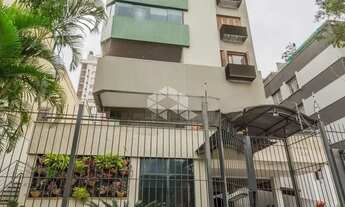 Imagem 7: Apartamento de 2 dormitórios sendo 2 suítes, vaga de garagem no Petrópolis