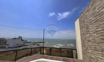 Imagem: Cobertura de Luxo com Jacuzzi no Centro