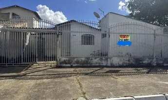 Imagem 4: Casa à Venda QNL 12, Brasília Esquina com 4 moradias