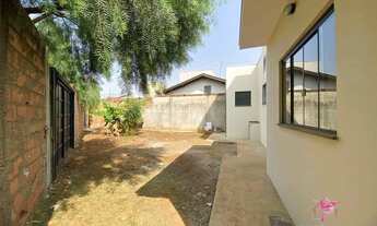 Imagem 2: Casa com 2 dormitórios, 63 m² - venda por R$ 350.000,00 ou aluguel por R$ 2.000,00/mês - J