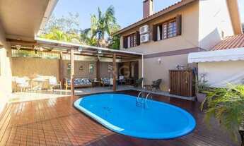 Imagem 2: Casa com piscina para Venda , 4 quartos, sendo 1 suite, 3 vagas