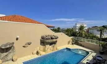 Imagem 4: Mansão beira mar com 6 Quartos sendo todos suíte à venda muito bem localizada