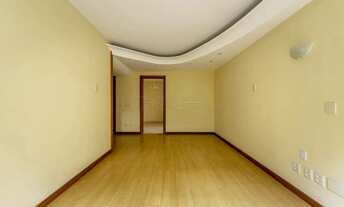 Imagem 5: 3 quartos no Petrópolis com 1 vaga escriturada!